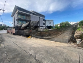 ขายที่ดินแปลงเล็ก 50 ตารางวา ปรีดี 20 สุขุมวิท 71 พร้อมแบบบ้านหรู